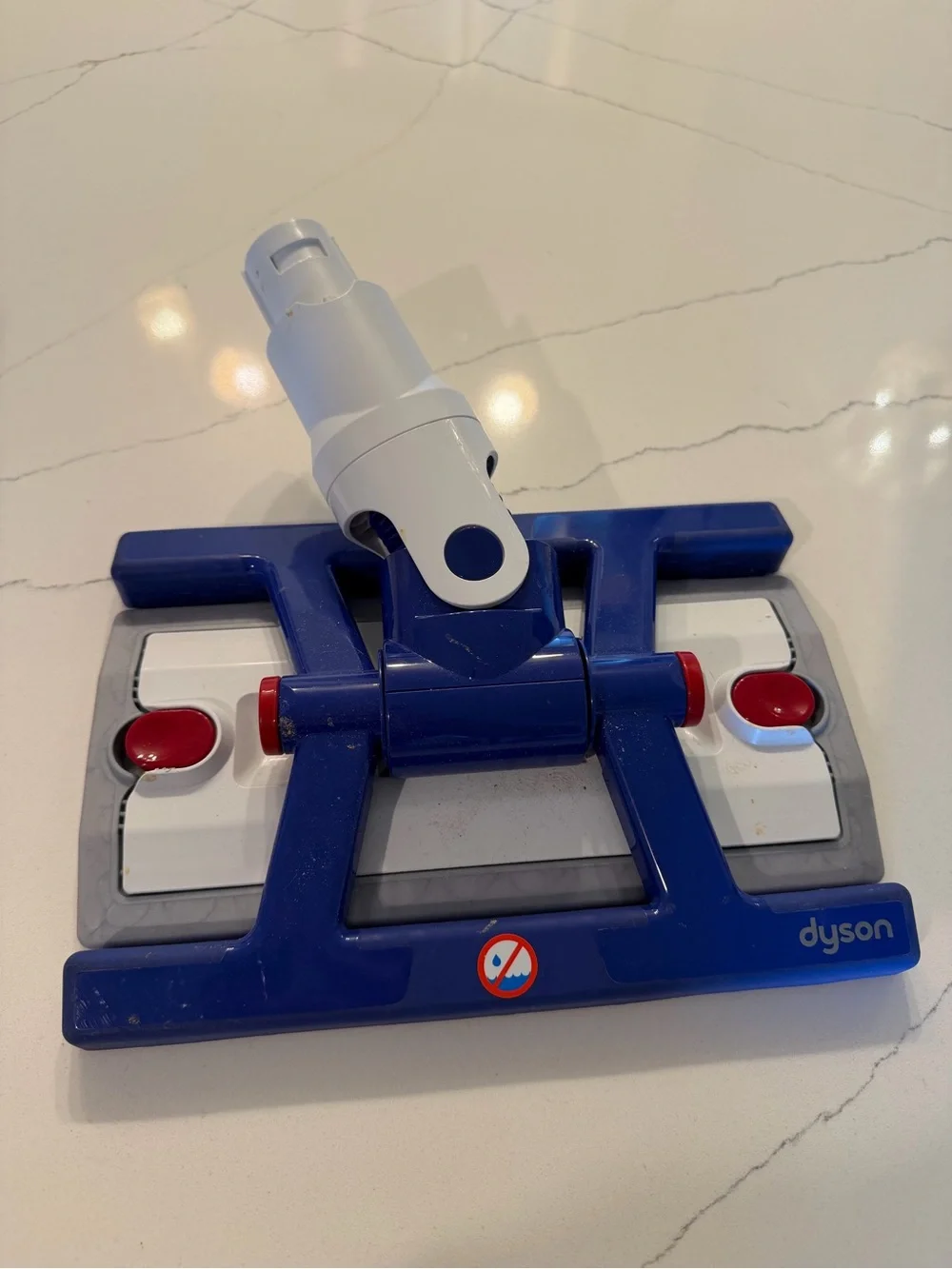 nwt brand new Dyson hard wood floor vaccume attachment tool